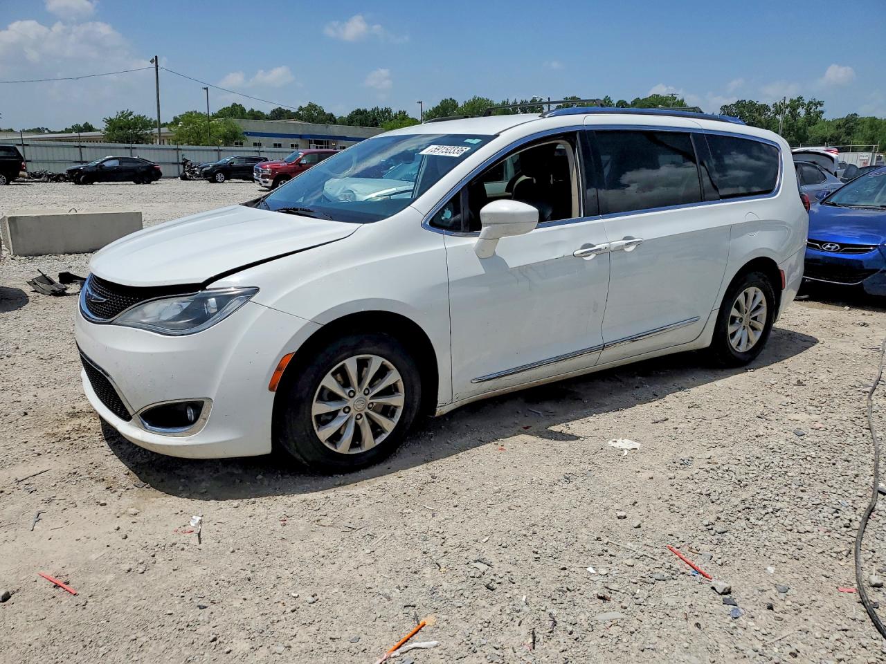 2C4RC1BG6KR581446 · 2019 CHRYSLER PACIFICA