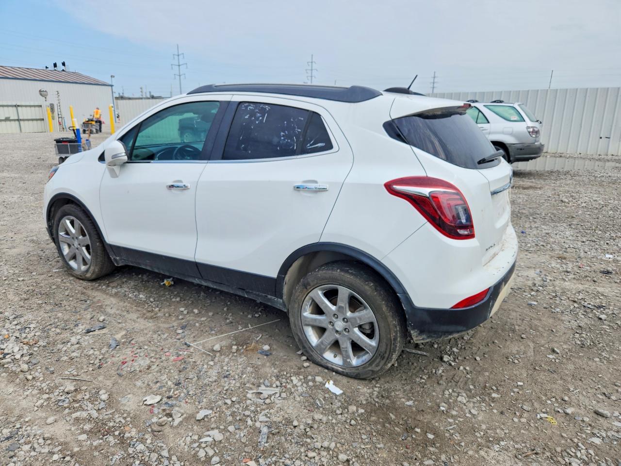 KL4CJBSBXJB580152 · 2018 BUICK ENCORE · 2/13