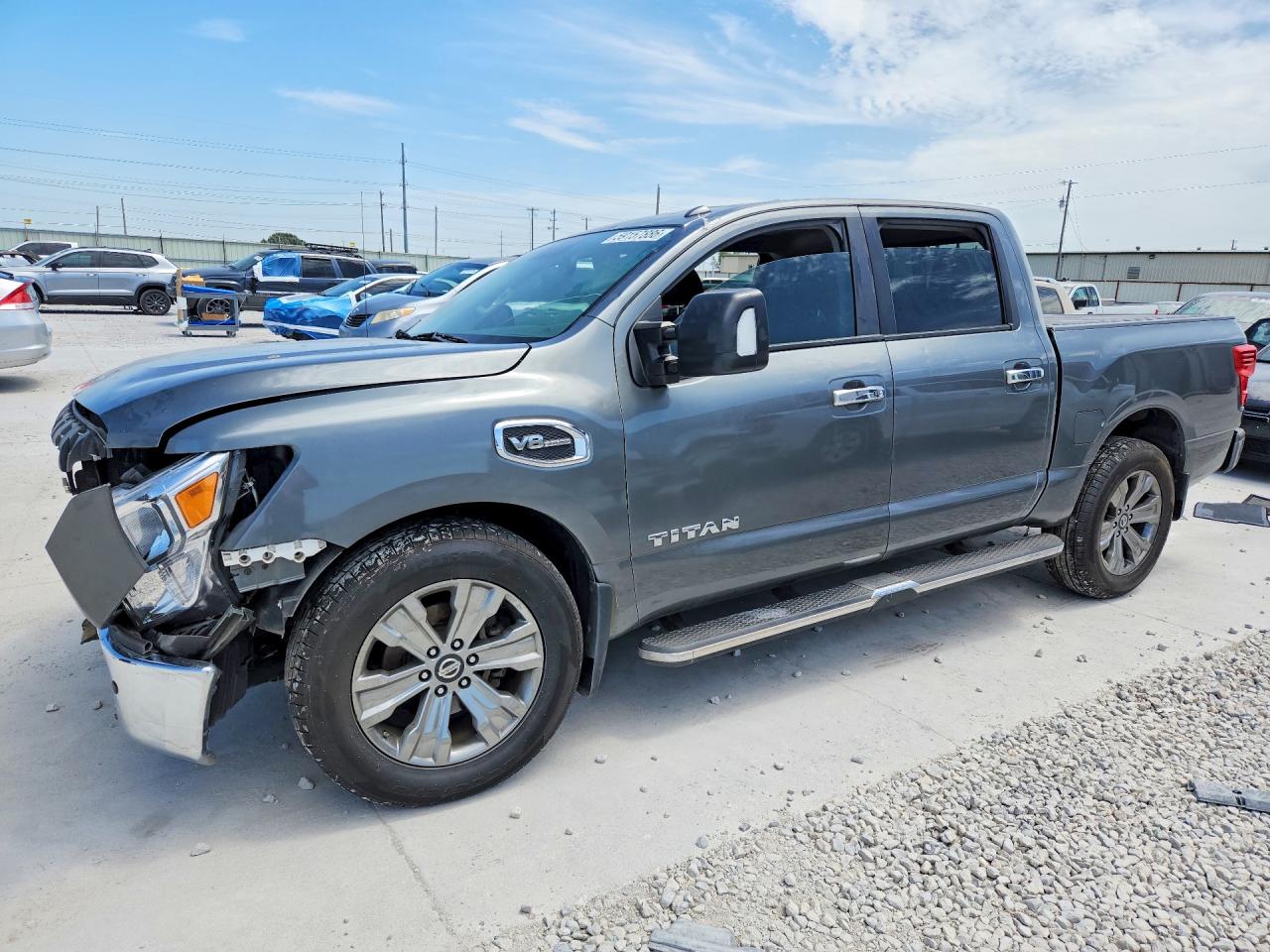 1N6AA1E66HN535866 · 2017 NISSAN TITAN
