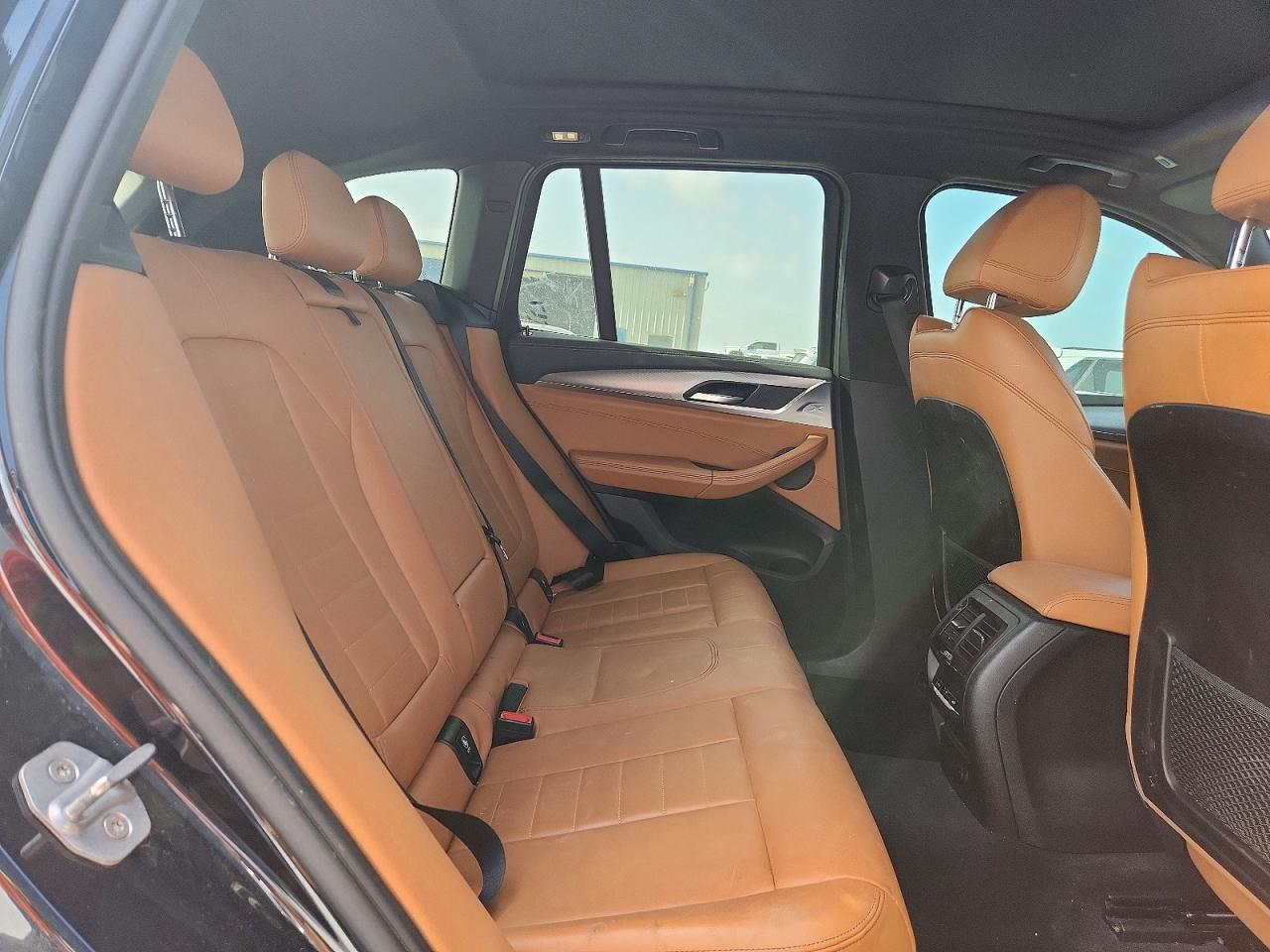 5UXTR9C5XJLD58481 · 2018 BMW X3 · 11/14