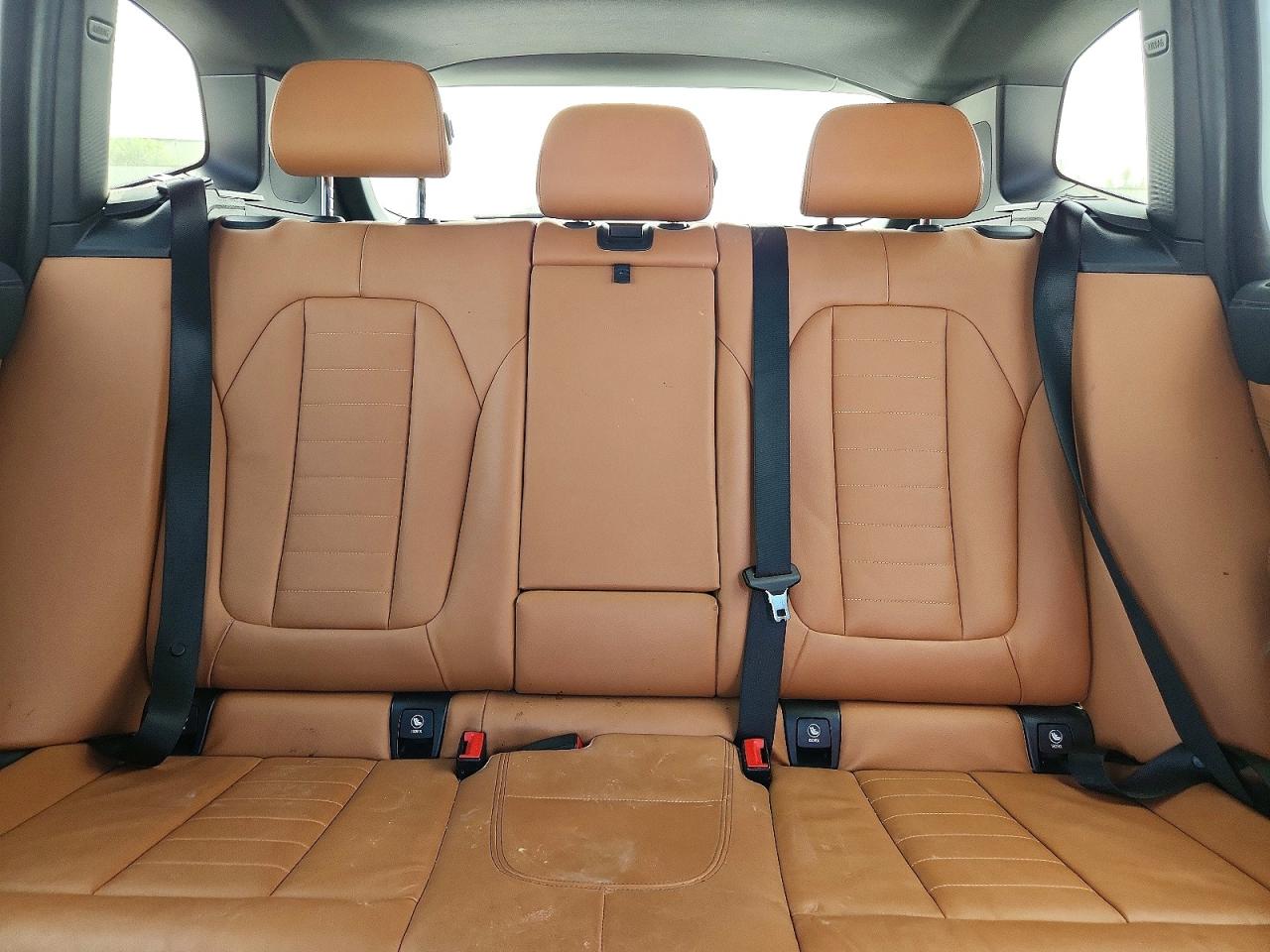 5UXTR9C5XJLD58481 · 2018 BMW X3 · 10/14