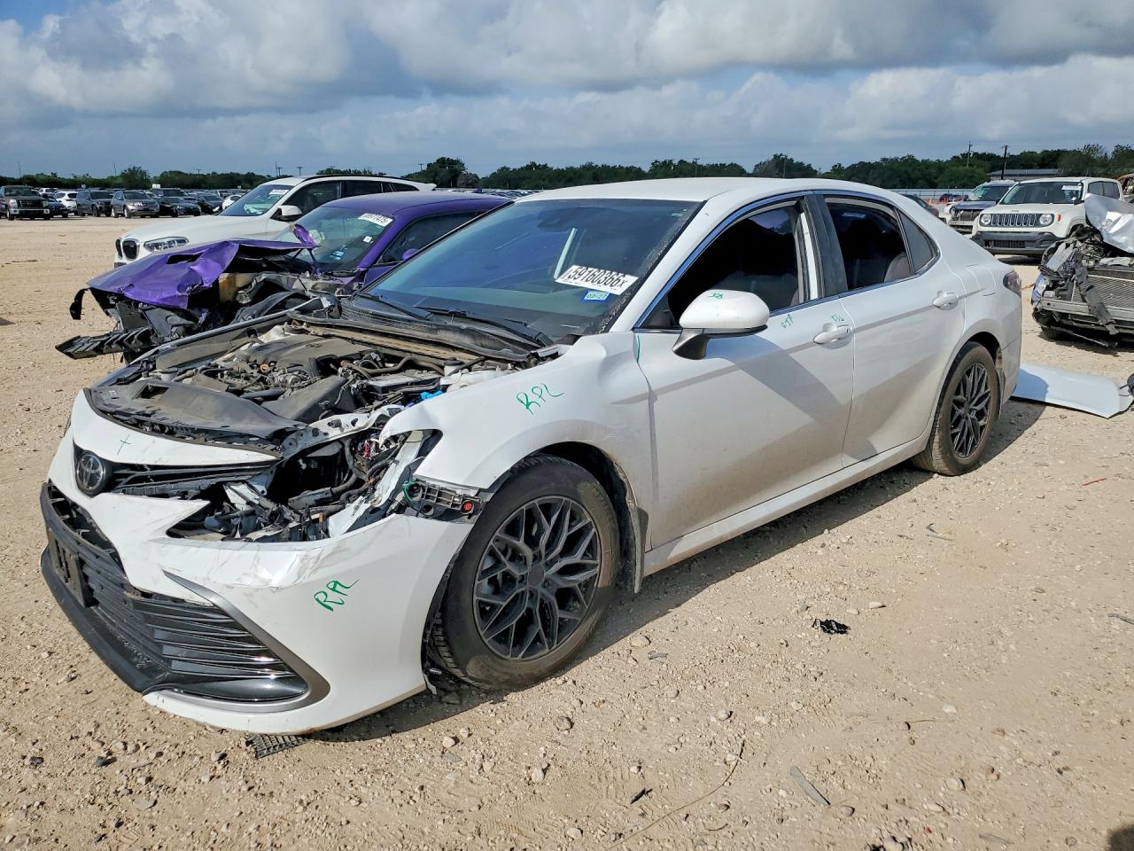 4T1C11AK3NU673523 · 2022 TOYOTA CAMRY
