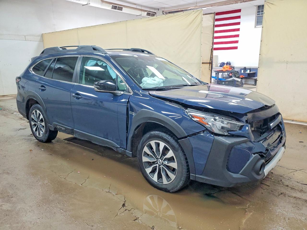 4S4BTANC2R3233586 · 2024 SUBARU OUTBACK · 4/13