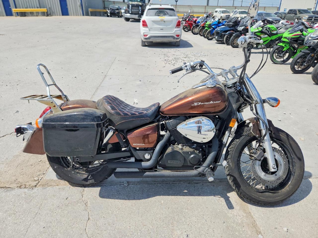 JH2RC5001JK400125 · 2018 HONDA VT750