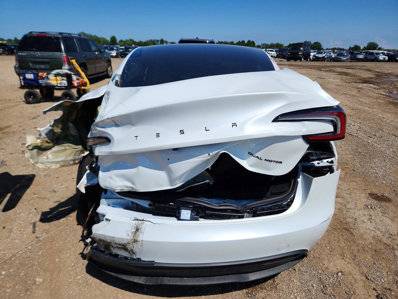 5YJ3E1EB7TF172403 · 2026 TESLA MODEL 3 · 6/12