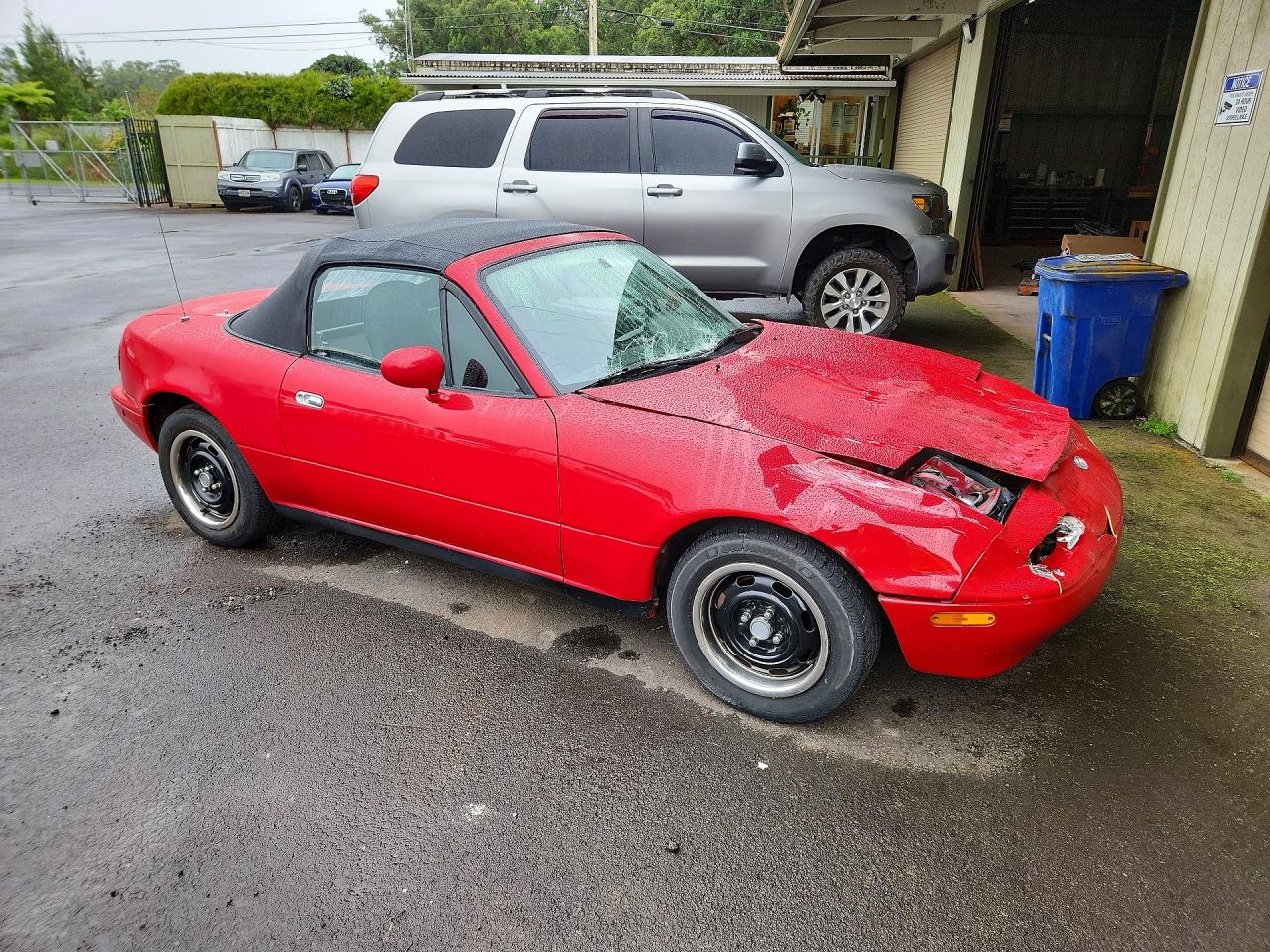 JM1NA3530T0716814 · 1996 MAZDA MX-5 MIATA · 4/12