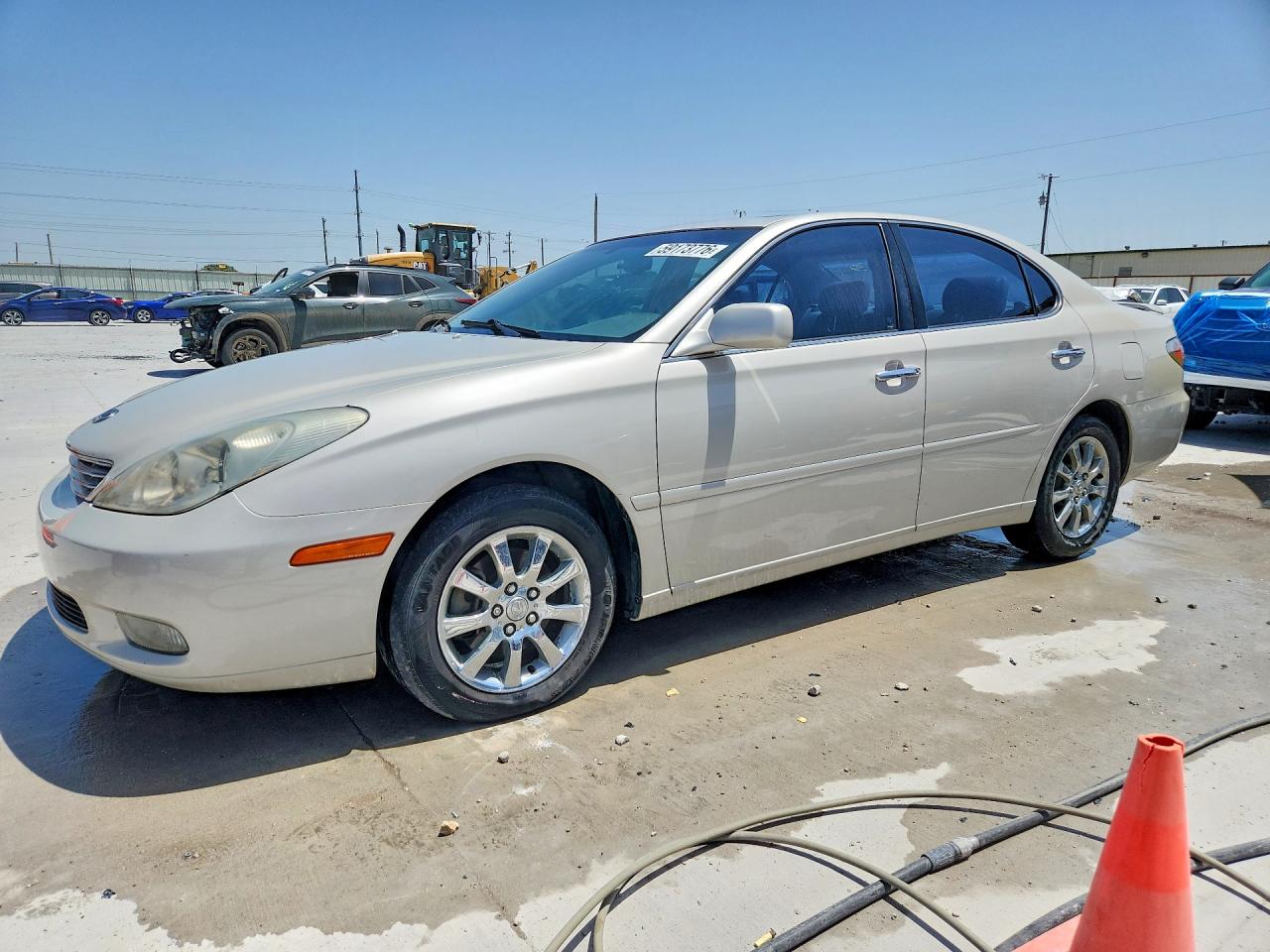 JTHBF30G530140635 · 2003 LEXUS ES