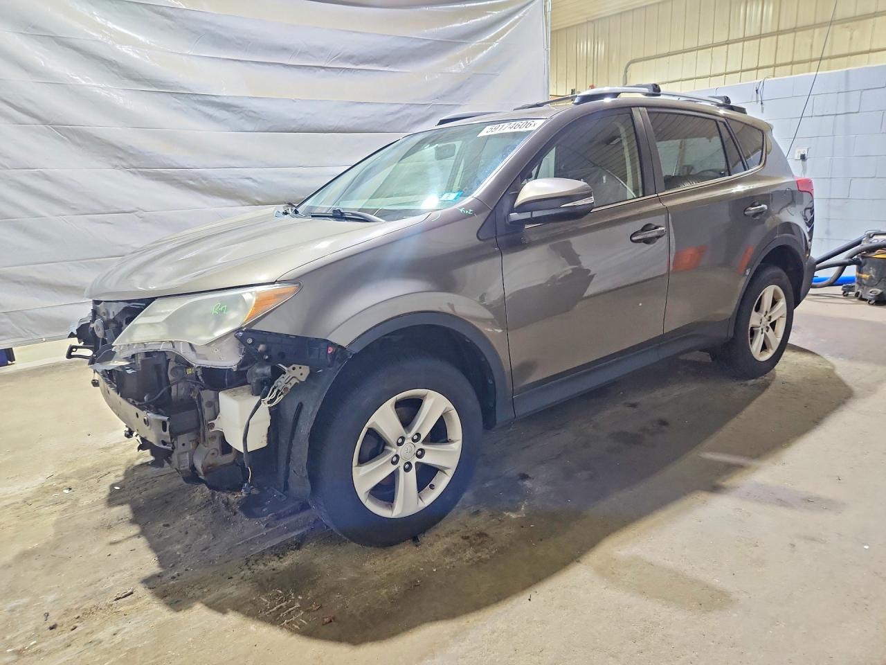 2013 TOYOTA RAV4