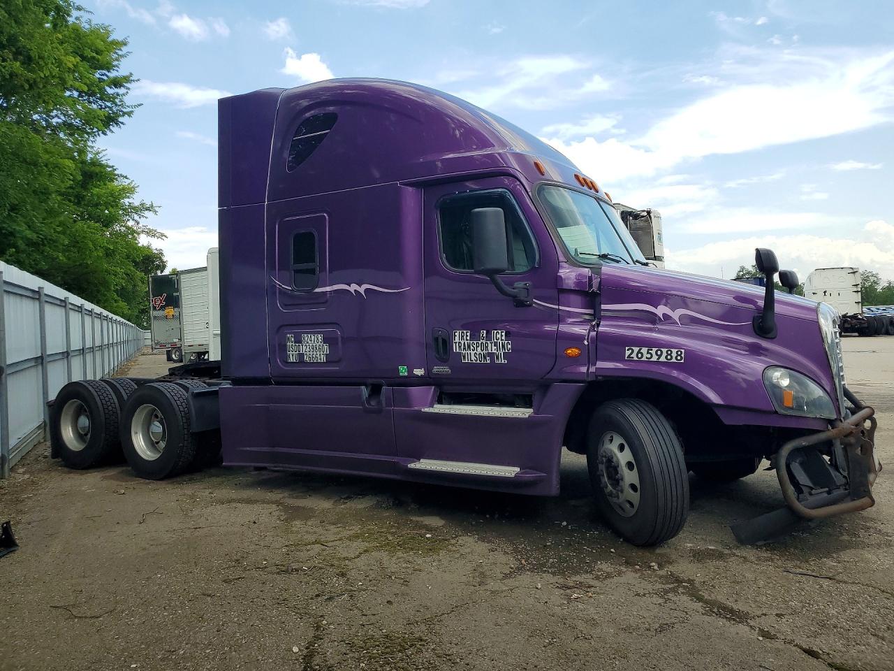 3AKJGLD53FSFN3286 · 2015 FREIGHTLINER CASCADIA · 3/13