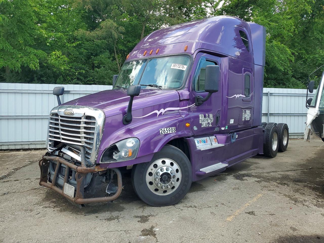 3AKJGLD53FSFN3286 · 2015 FREIGHTLINER CASCADIA