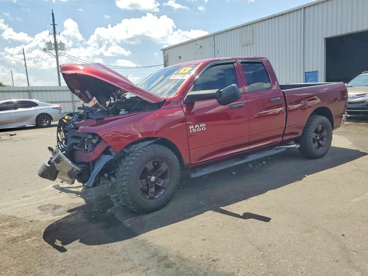 1C6RR6FG9JS265968 · 2018 RAM 1500