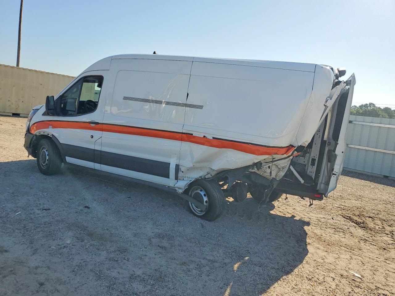 1FTBR1C88MKA93947 · 2021 FORD TRANSIT · 2/13