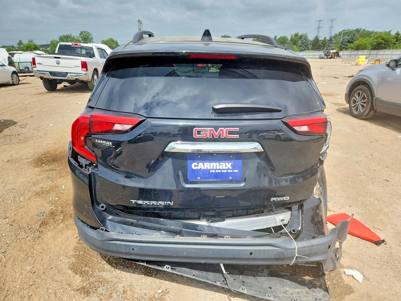 3GKALTEVXKL356015 · 2019 GMC TERRAIN · 6/12