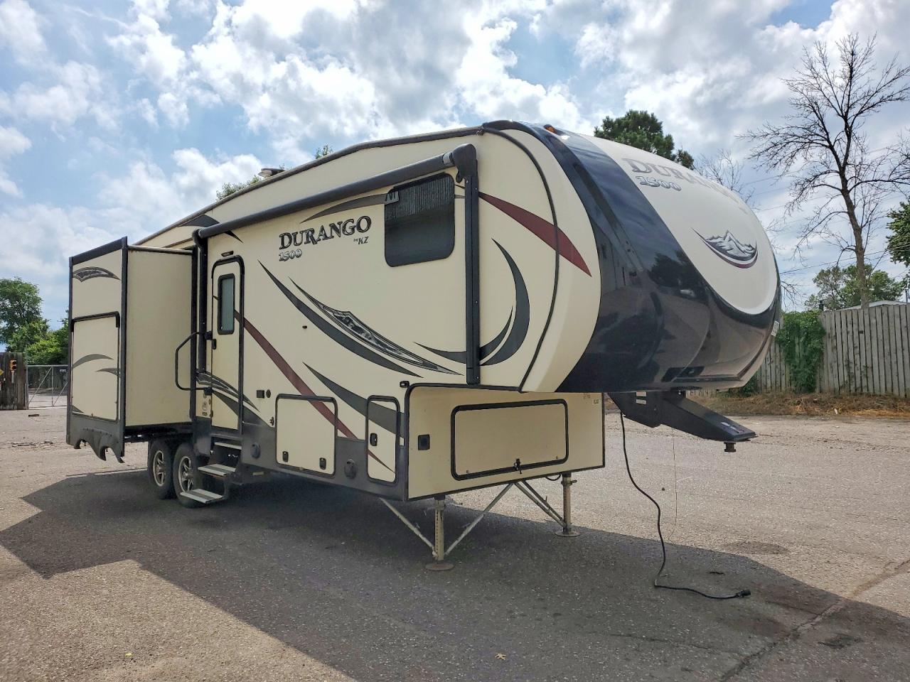 4EZFD2527J6093228 · 2018 KZ DURANGO