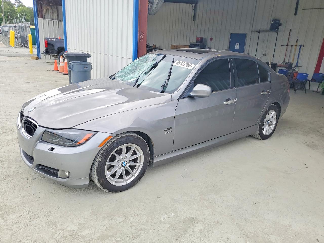 WBAPK5C58AA599705 · 2010 BMW 328