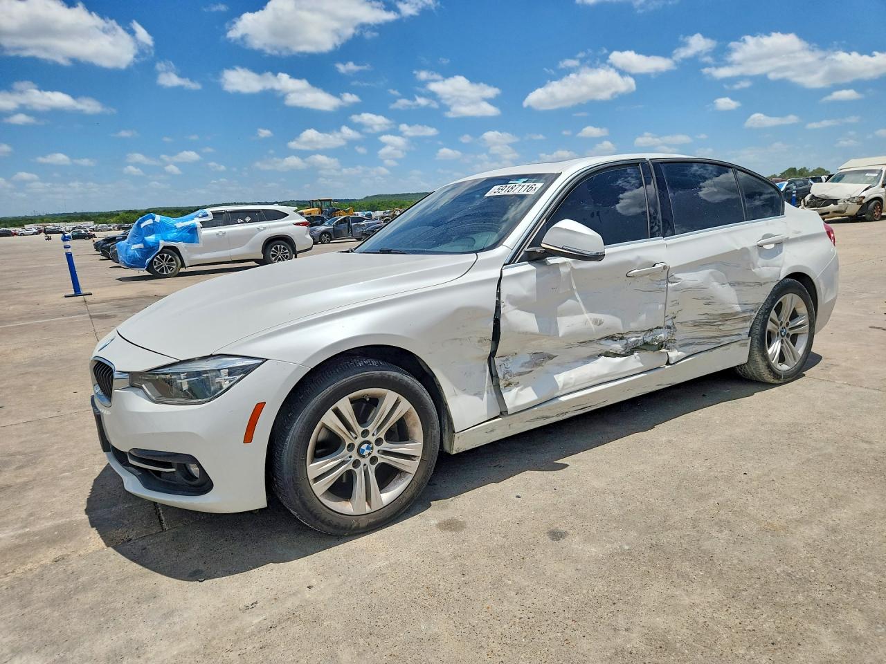 2018 BMW 330