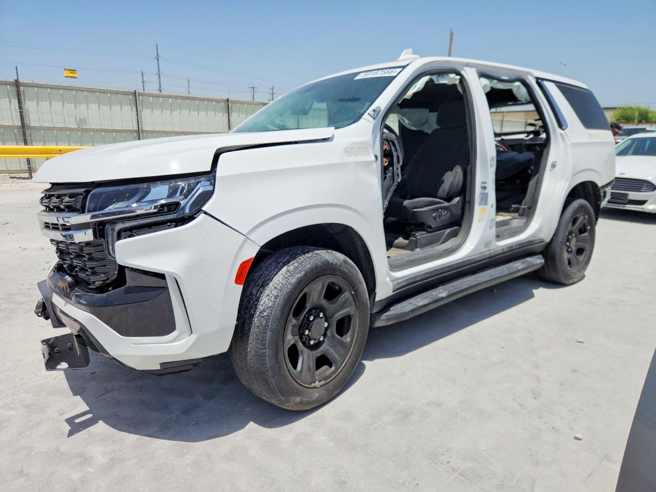 1GNSCLED7MR291389 · 2021 CHEVROLET TAHOE