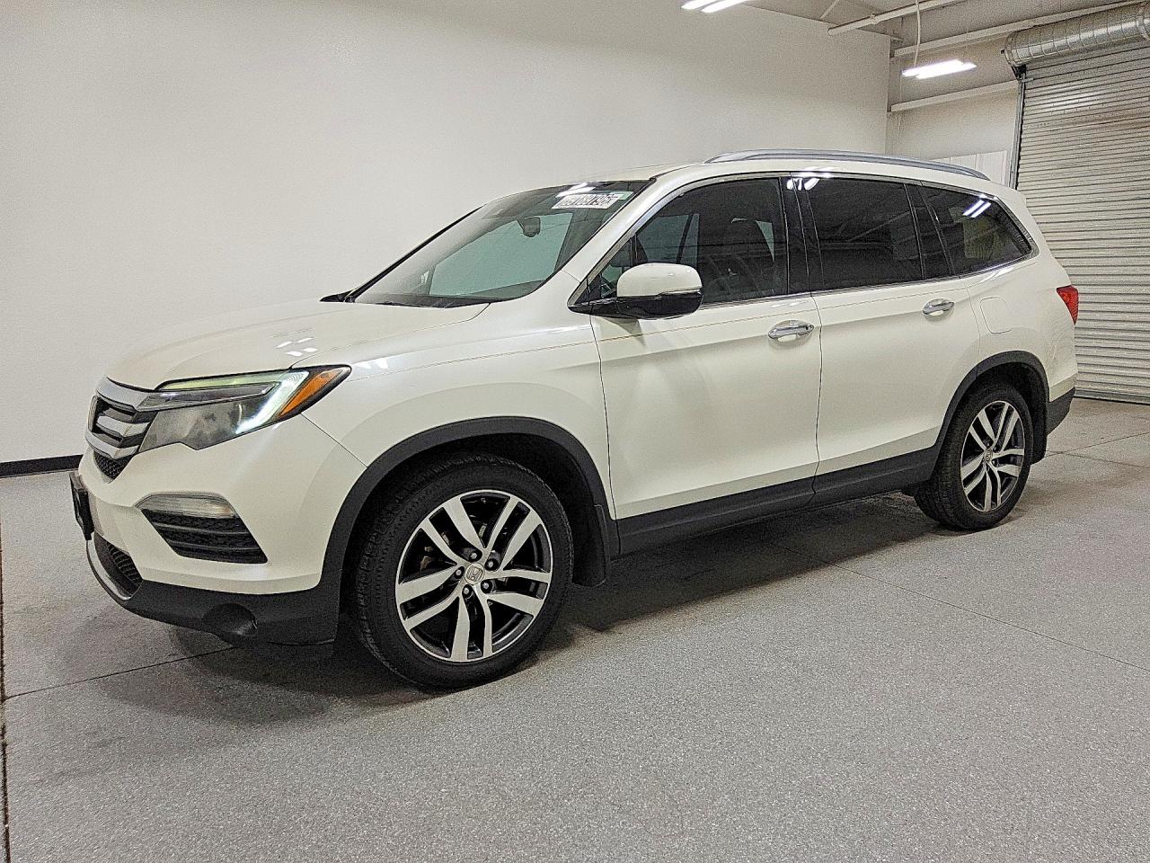 5FNYF5H93HB021312 · 2017 HONDA PILOT