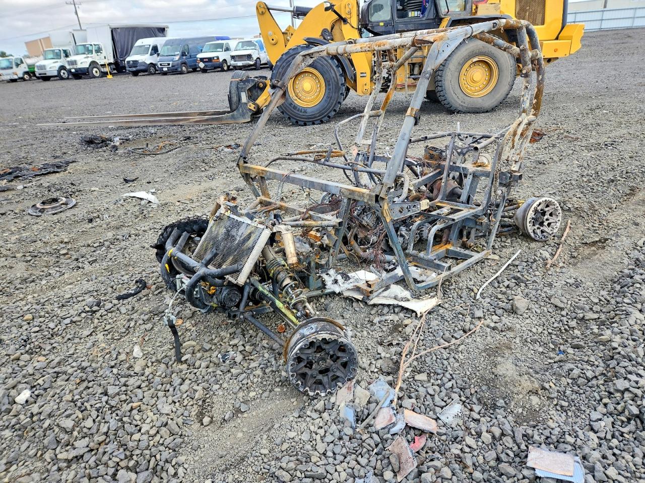 3JBPXP28FJ000720 · 2015 CAN-AM UNKNOWN · 2/10