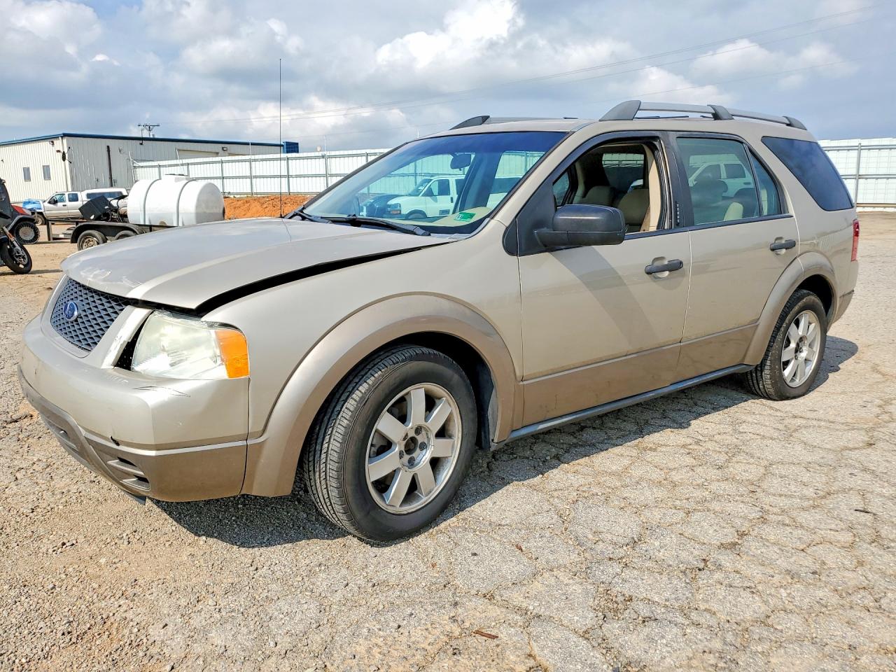 1FMDK04175GA51729 · 2005 FORD FREESTYLE