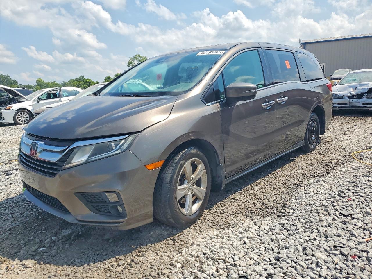 5FNRL6H75JB074522 · 2018 HONDA ODYSSEY