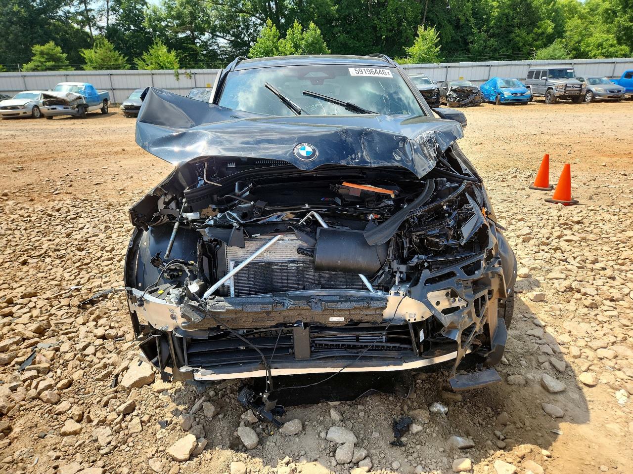 WBX13EF03T5594190 · 2026 BMW X1 · 5/14