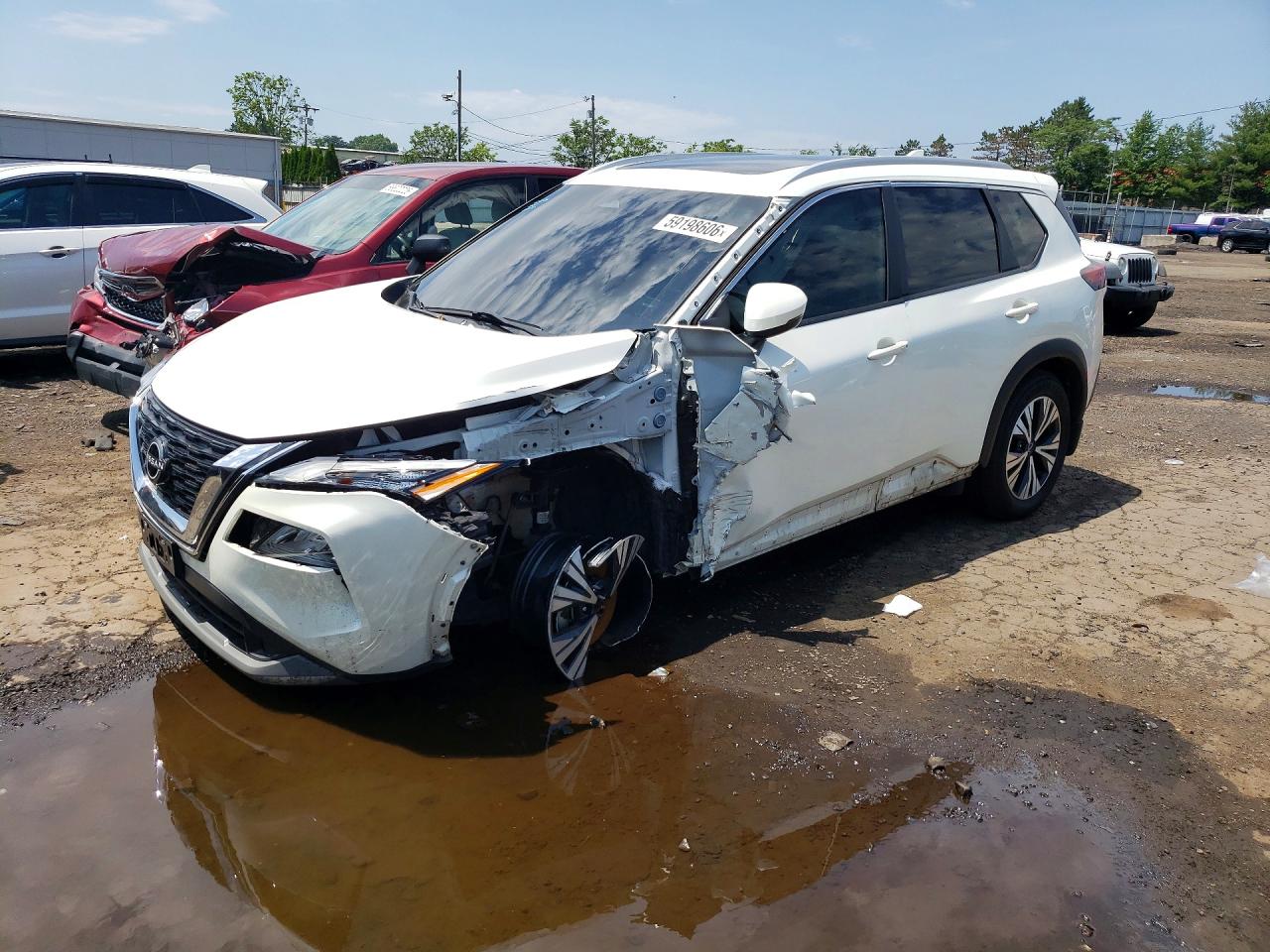 5N1BT3BB4NC703182 · 2022 NISSAN ROGUE
