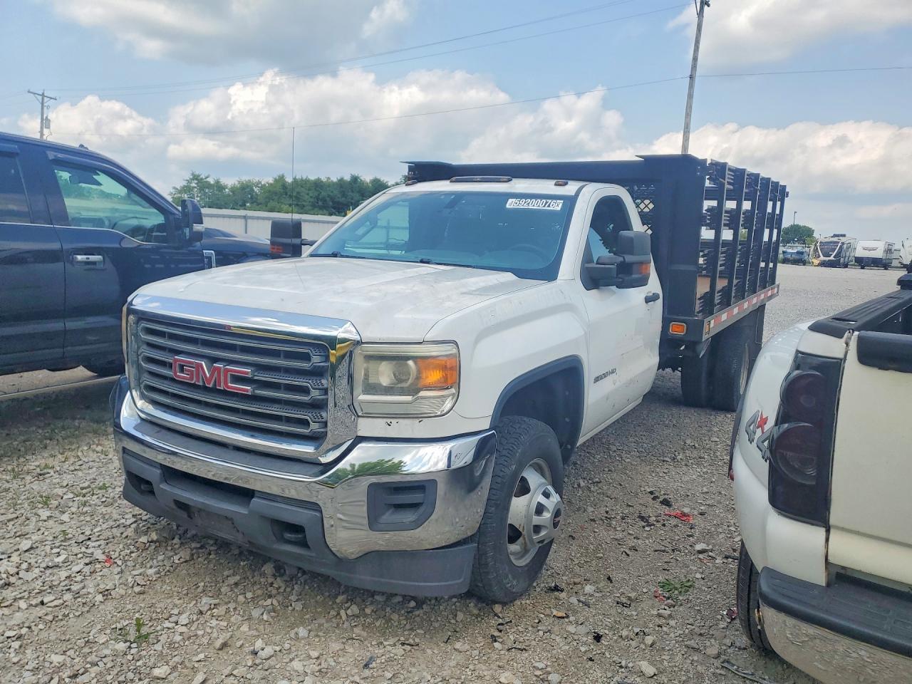 2015 GMC SIERRA