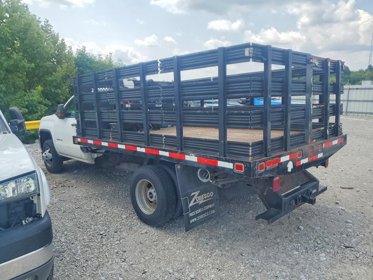 1GD311CG5FF516316 · 2015 GMC SIERRA · 2/12