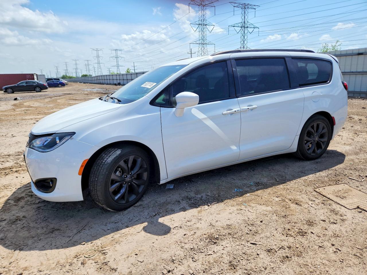 2C4RC1EG3KR589905 · 2019 CHRYSLER PACIFICA