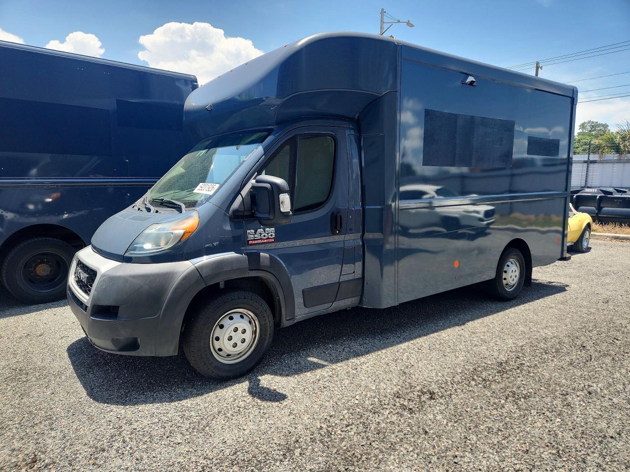 3C7WRVMG8NE126418 · 2022 RAM PROMASTER 1500