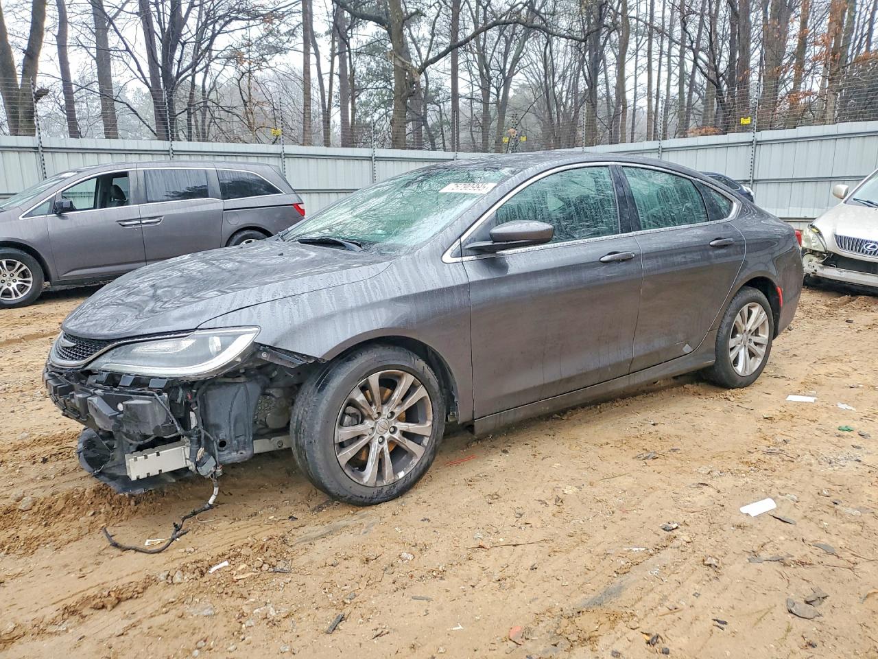 1C3CCCABXFN677417 · 2015 CHRYSLER 200