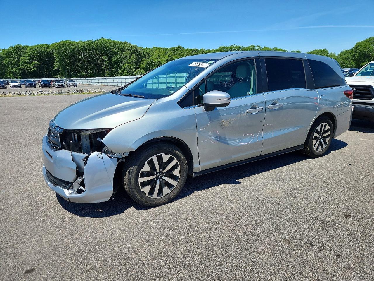 5FNRL6H69SB071048 · 2025 HONDA ODYSSEY