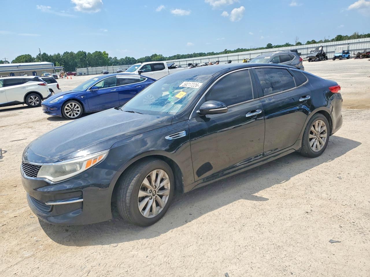 5XXGT4L33HG124793 · 2017 KIA OPTIMA