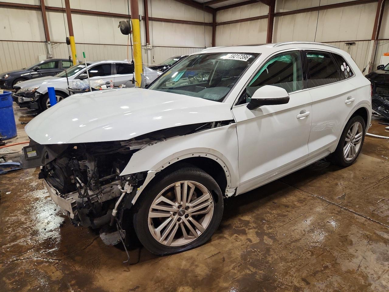 WA1BNAFY6K2119945 · 2019 AUDI Q5
