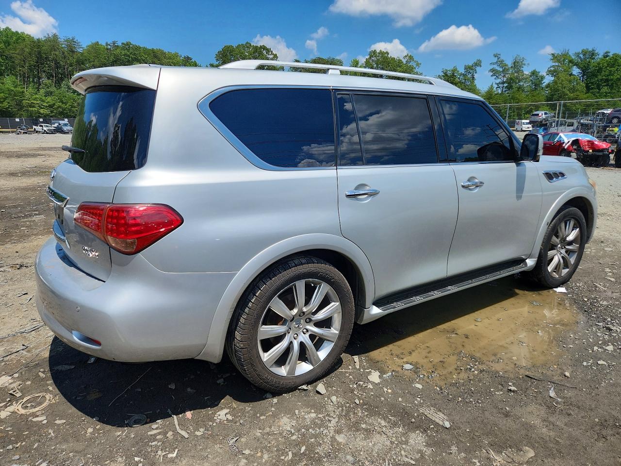 JN8AZ2NC6B9300721 · 2011 INFINITI QX56 · 3/13
