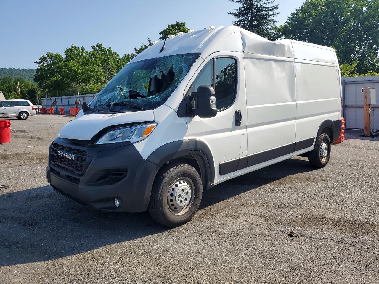 3C6LRVDG5SE518775 · 2025 RAM PROMASTER 2500