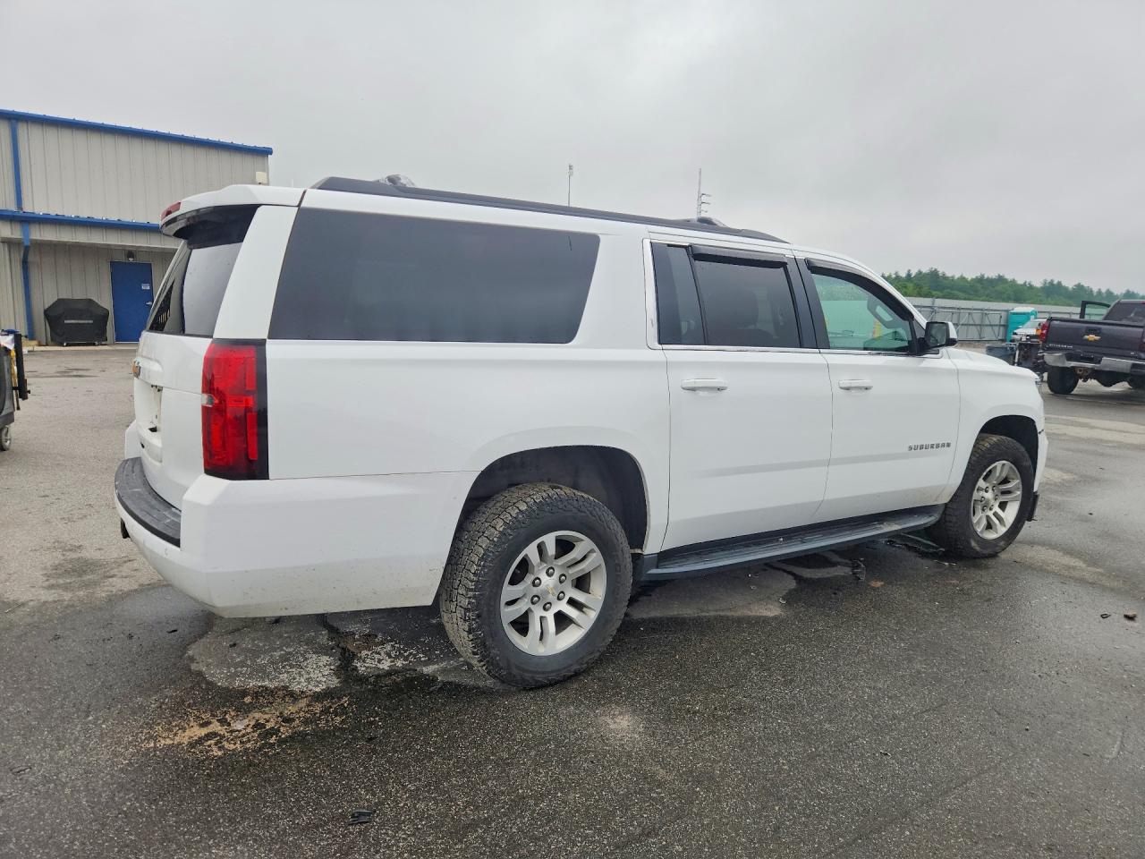 1GNSKGKC2KR107043 · 2019 CHEVROLET SUBURBAN · 3/13