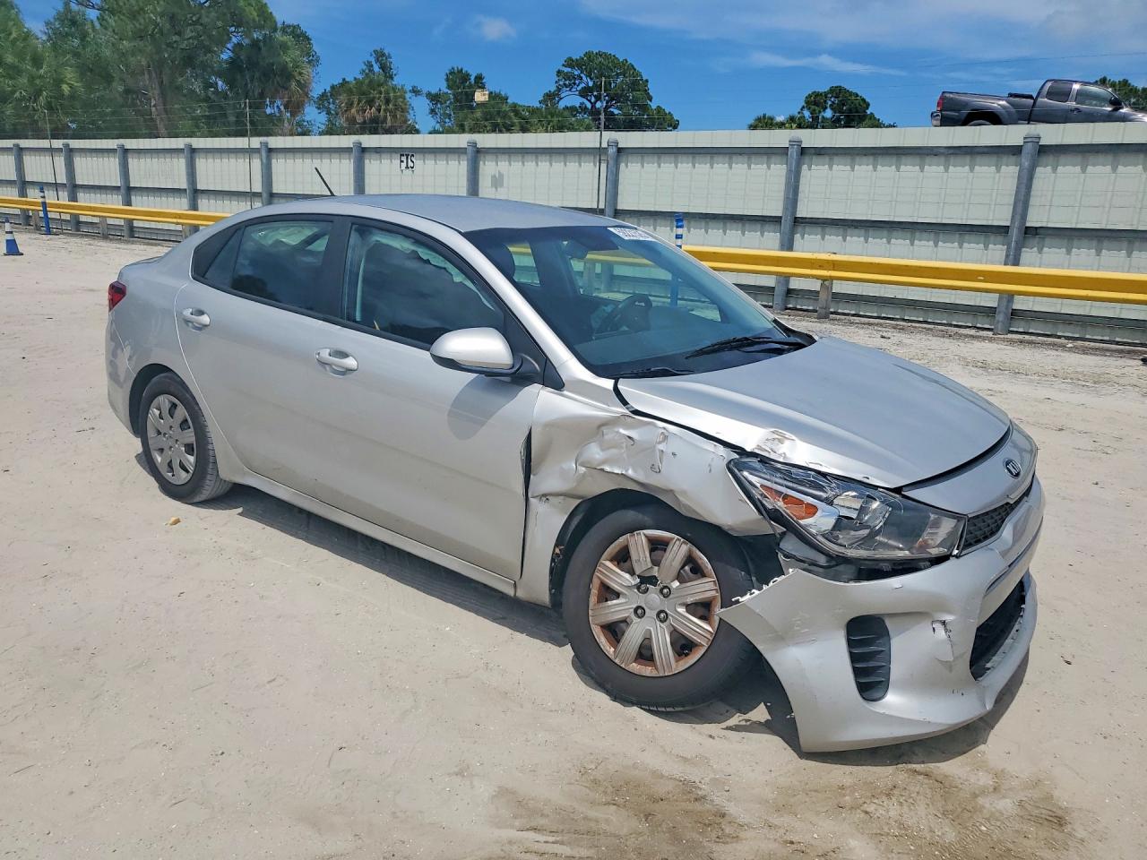 3KPA24AD8LE259855 · 2020 KIA RIO · 4/12
