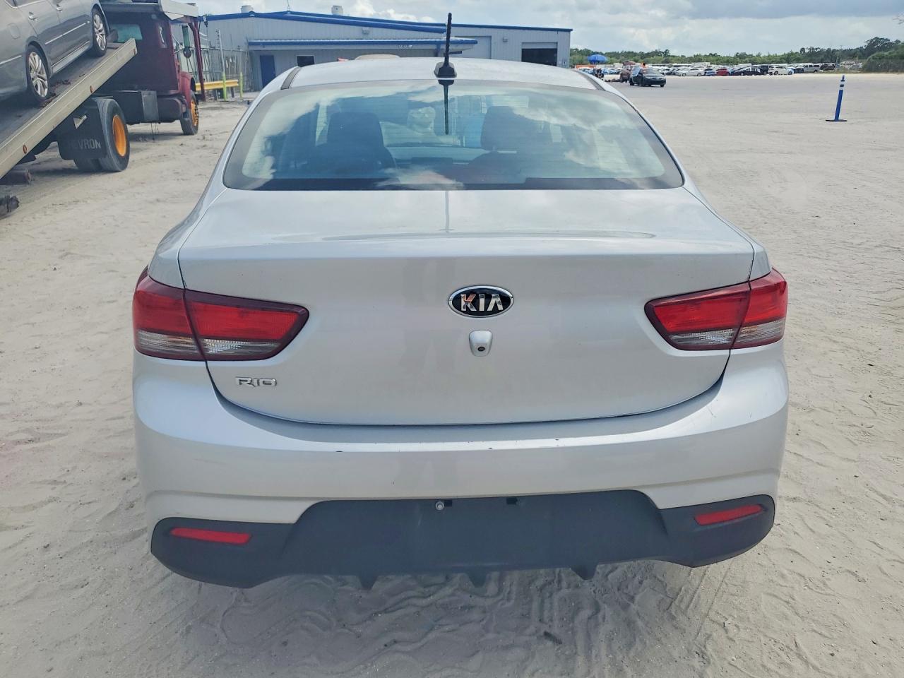 3KPA24AD8LE259855 · 2020 KIA RIO · 6/12
