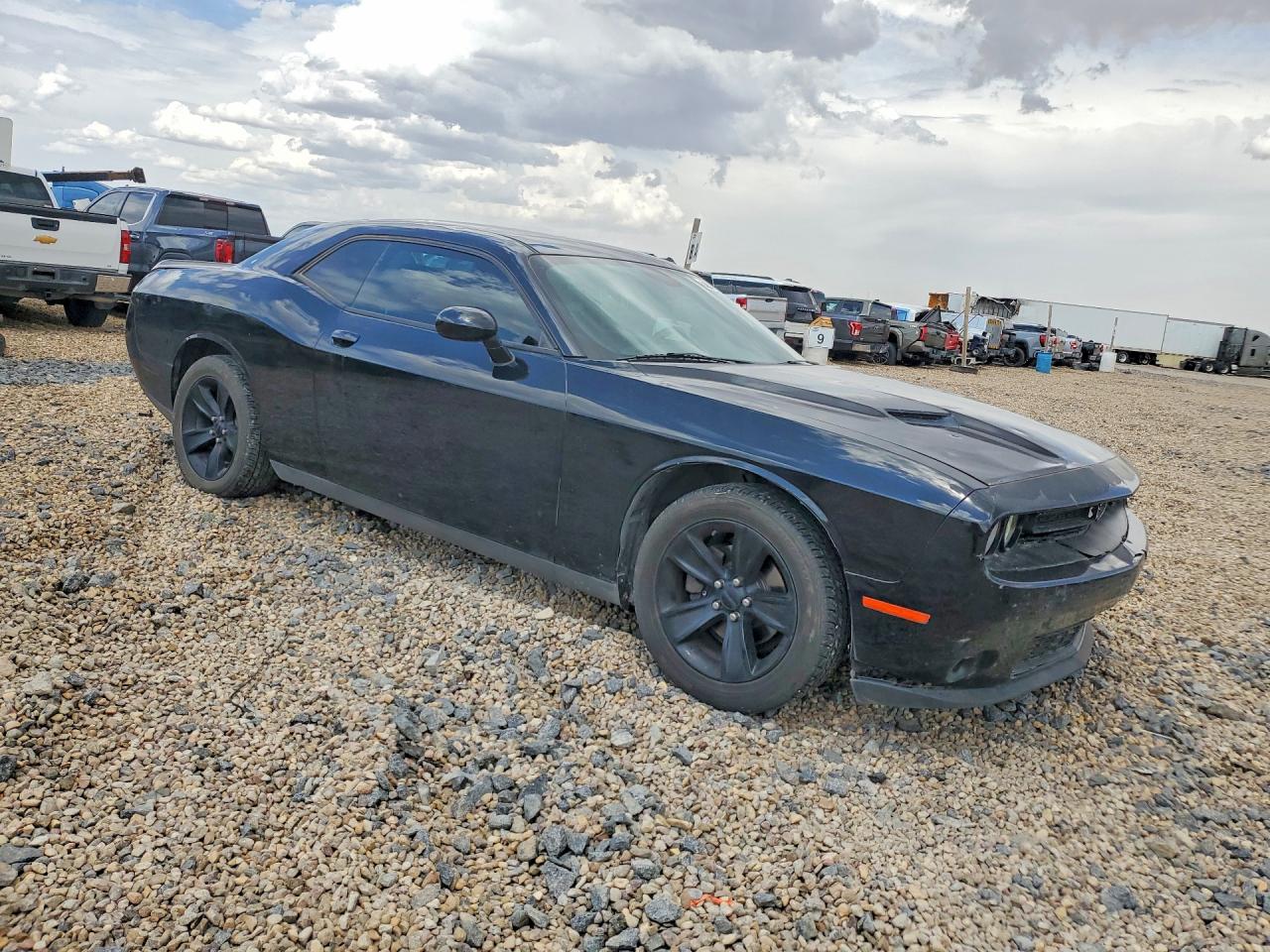 2C3CDZAG7JH302940 · 2018 DODGE CHALLENGER · 4/12
