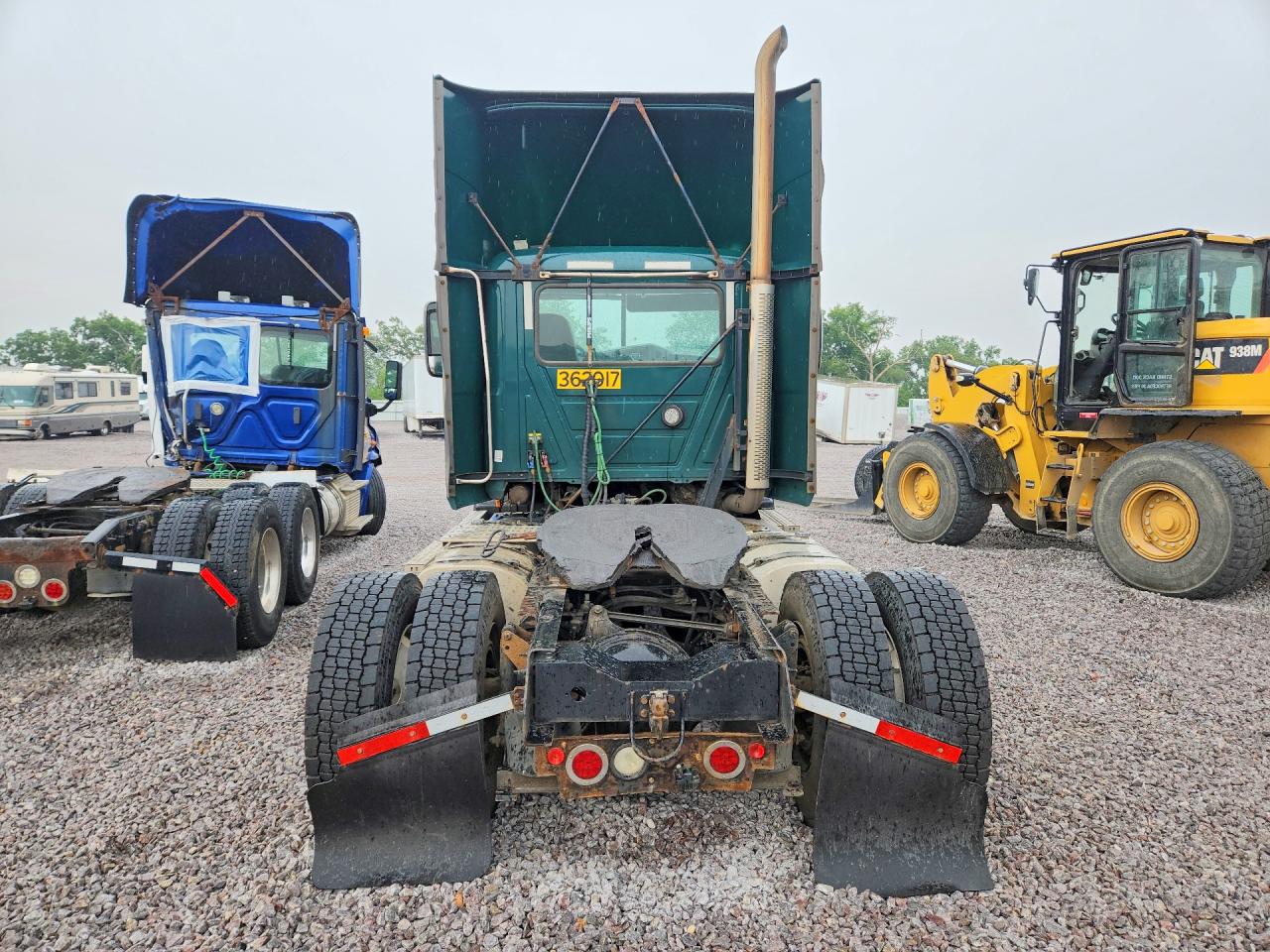 1M1AW01X1HM009325 · 2017 MACK 600 CXU600 · 6/13