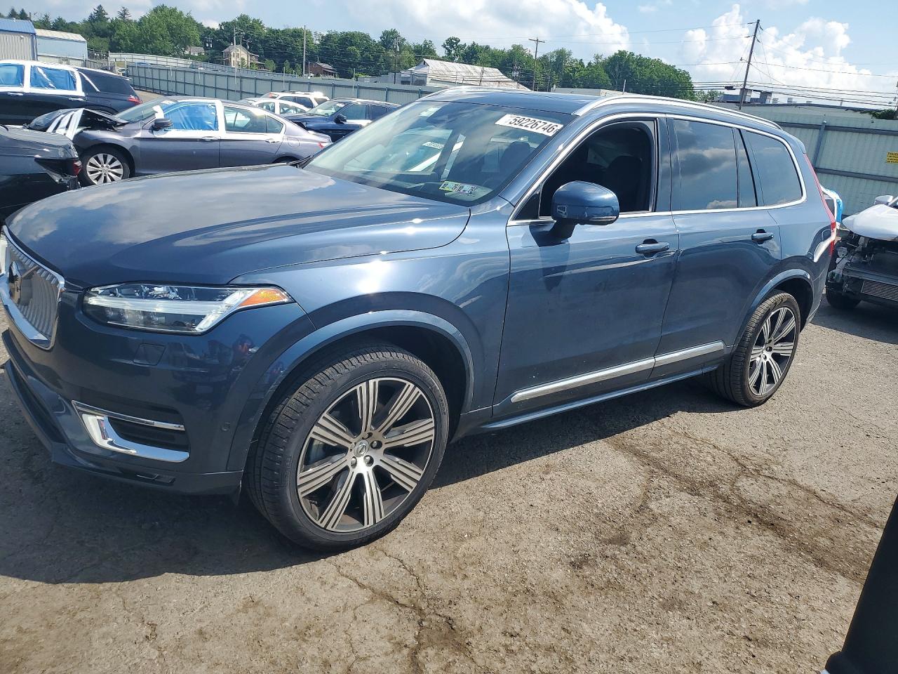YV4062PF8S1345811 · 2025 VOLVO XC90