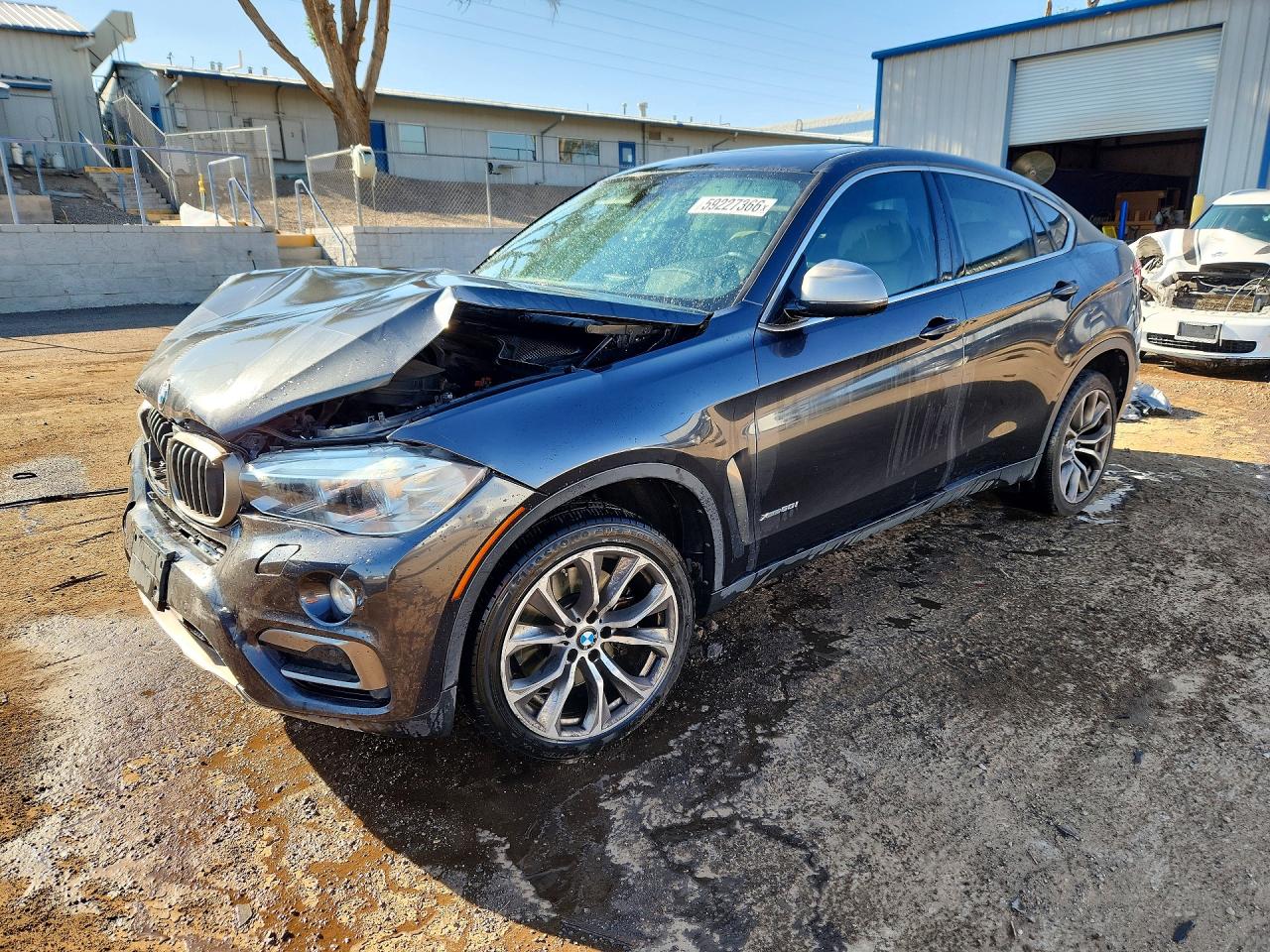 5UXKU6C58H0S82583 · 2017 BMW X6