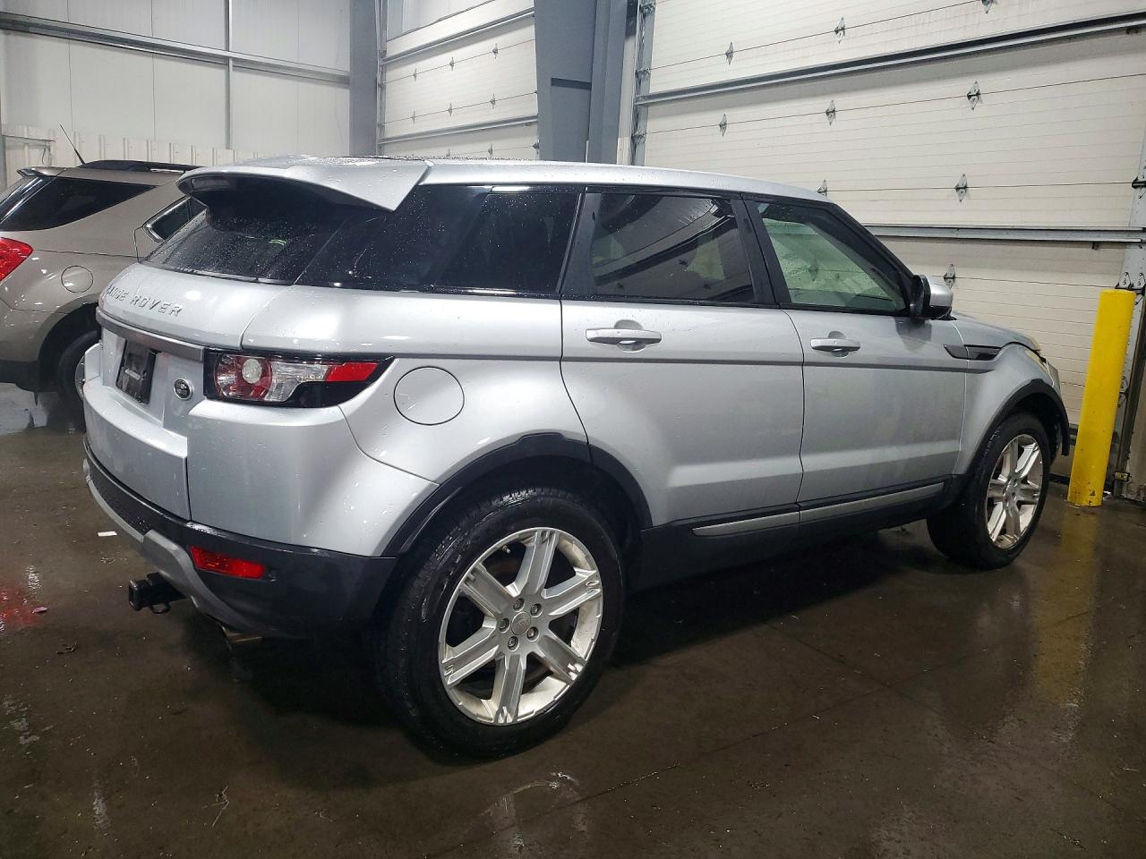 SALVR2BG4FH985357 · 2015 LAND ROVER RANGE ROVER EVOQUE · 3/13