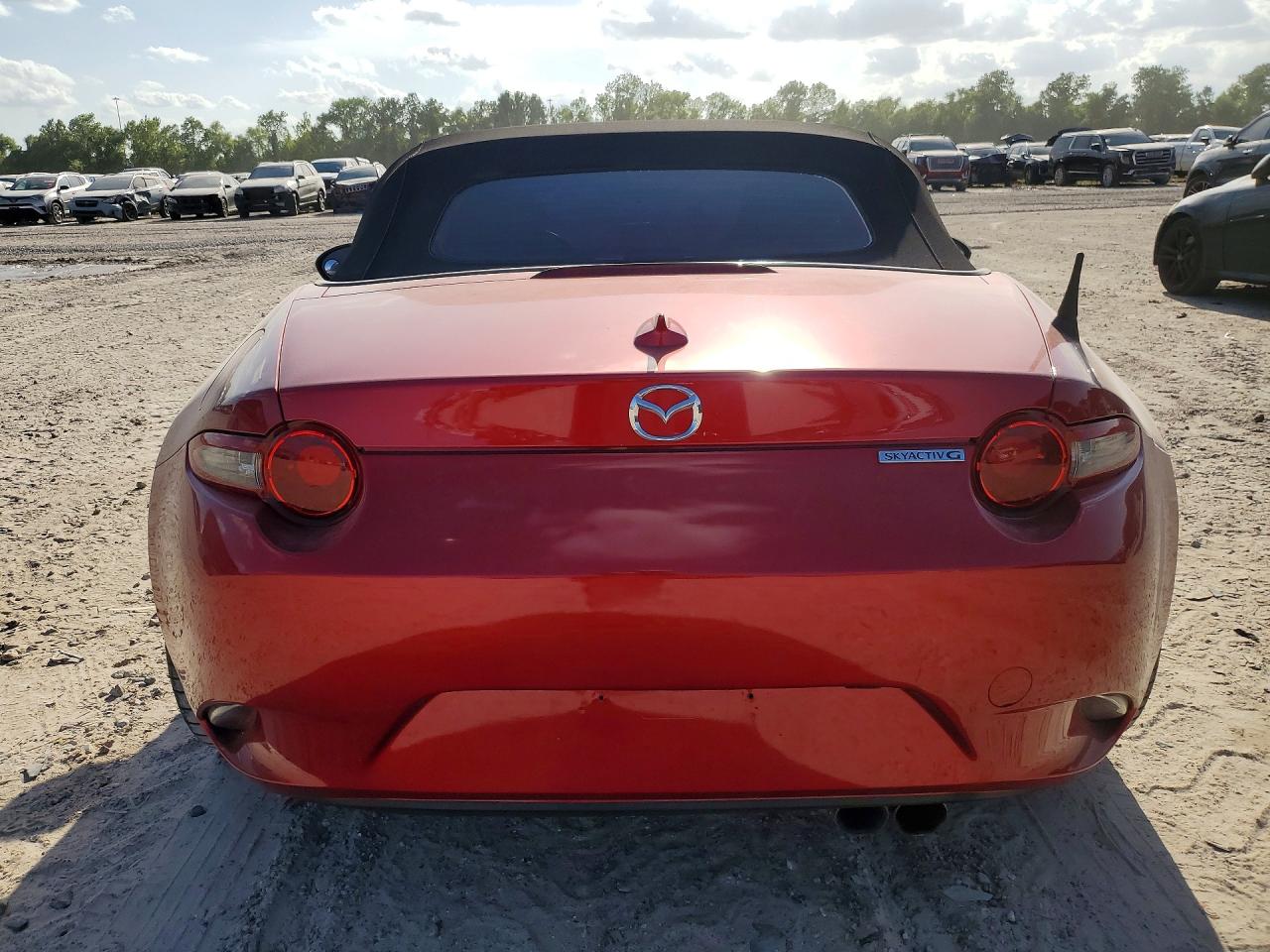 JM1NDAB7XM0460489 · 2021 MAZDA MX-5 MIATA · 6/13