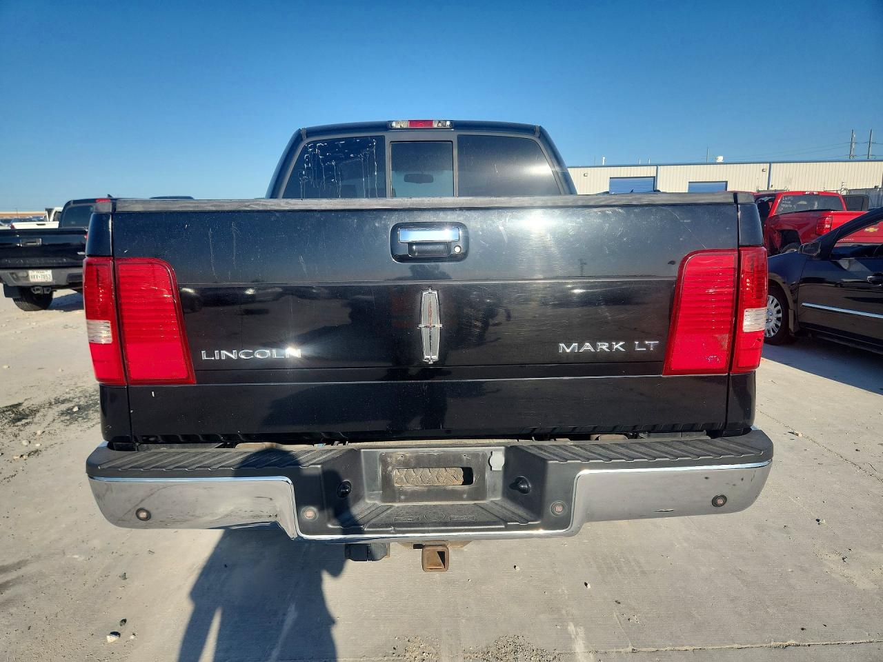 5LTPW185X6FJ21320 · 2006 LINCOLN MARK LT · 6/13