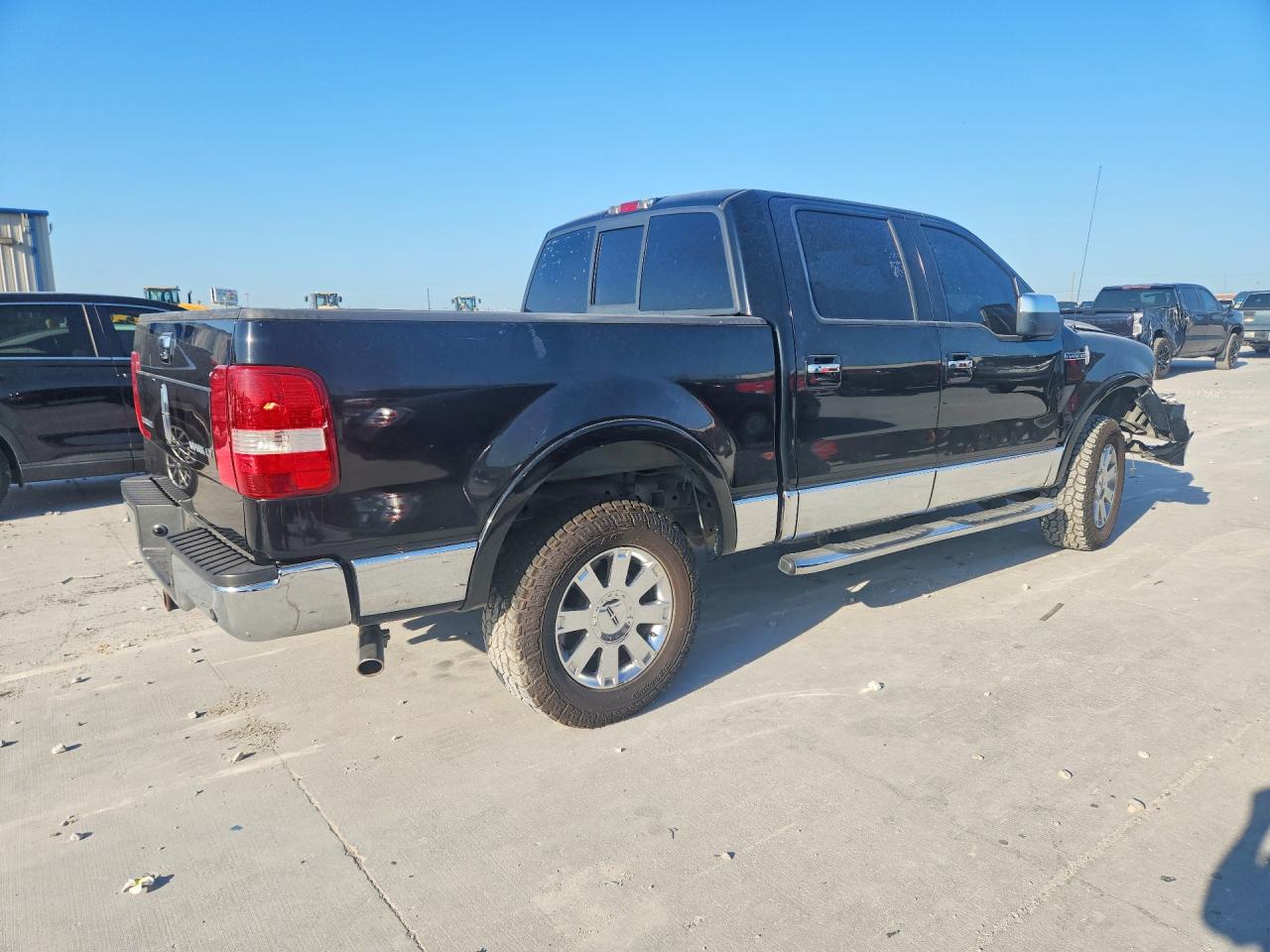 5LTPW185X6FJ21320 · 2006 LINCOLN MARK LT · 3/13