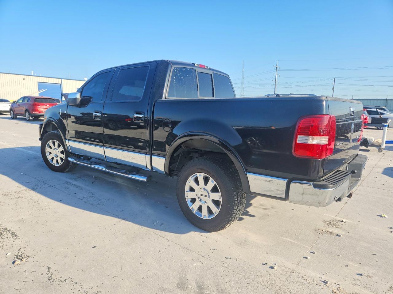 5LTPW185X6FJ21320 · 2006 LINCOLN MARK LT · 2/13