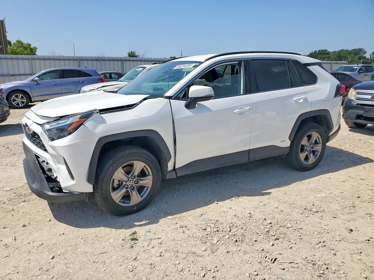2T3RWRFV3RW192875 · 2024 TOYOTA RAV4 HYBRID